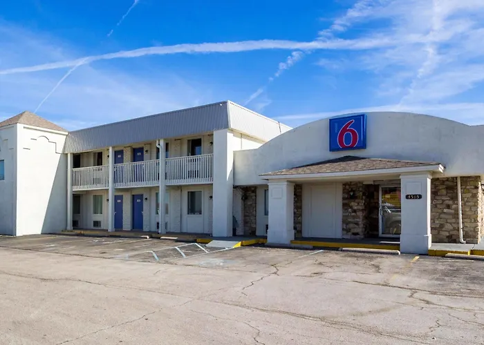 Hotel 465 By Regency