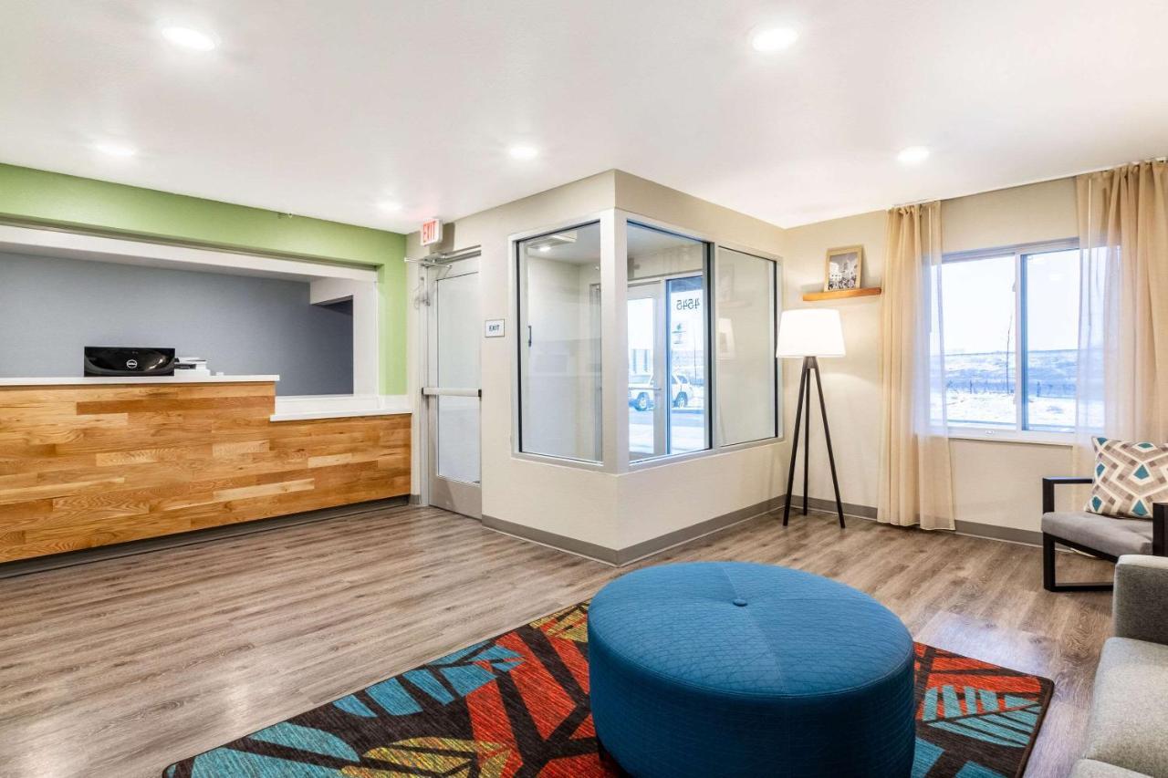 Woodspring Airport South Hotel