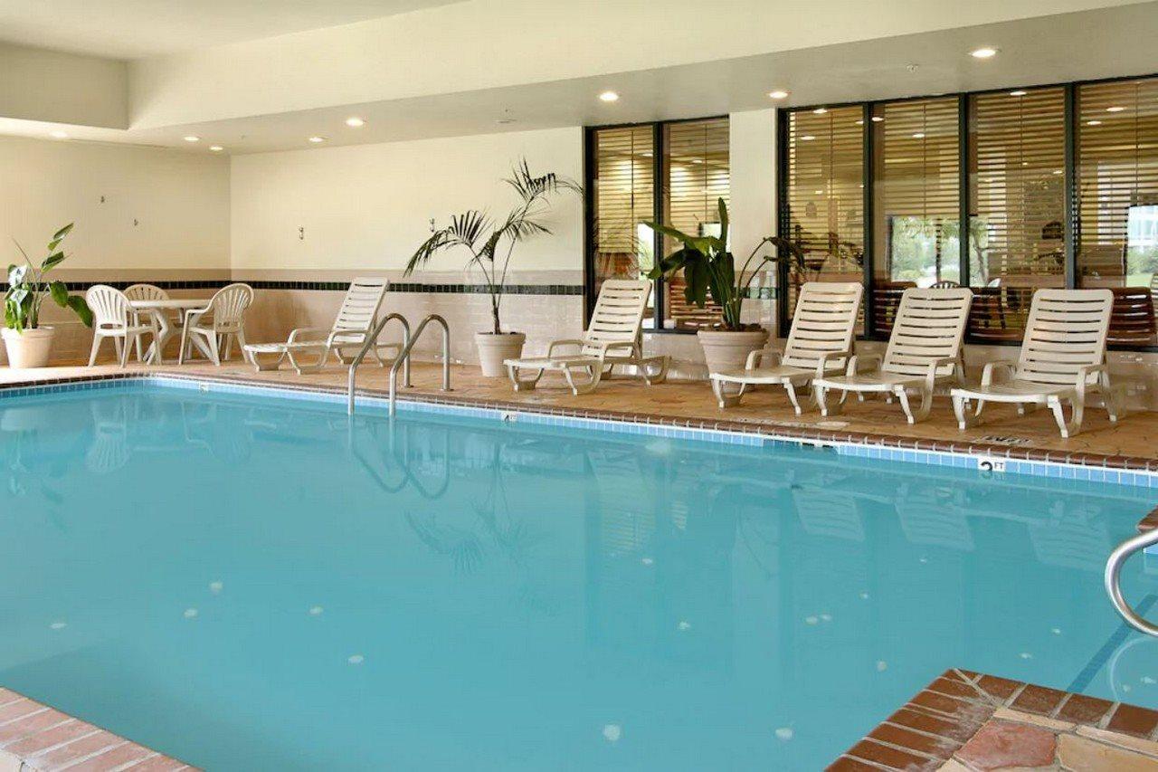 Express & - Northwest By Ihg Indianapolis