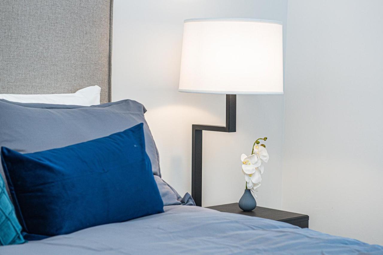 Renaissance Place Flats By Barsala Indianapolis