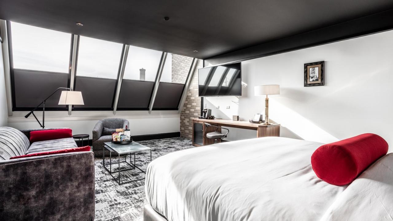 Bottleworks Hotel