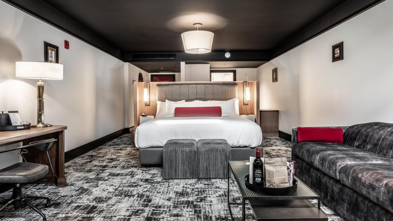 Bottleworks Hotel Indianapolis