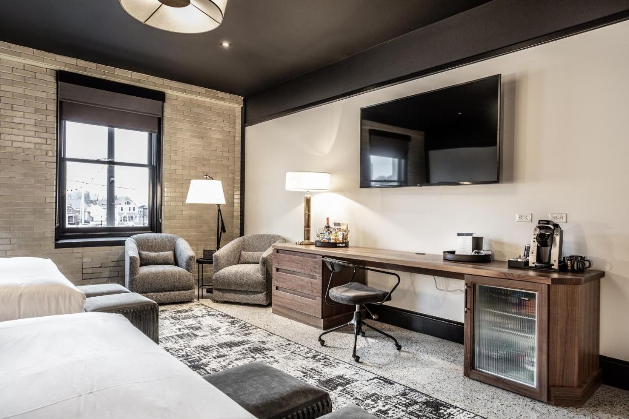 Bottleworks Hotel Indianapolis