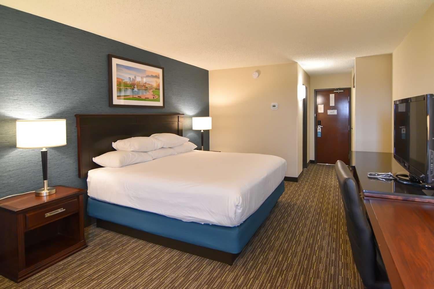 Hotel Western North At Pyramids Indianapolis