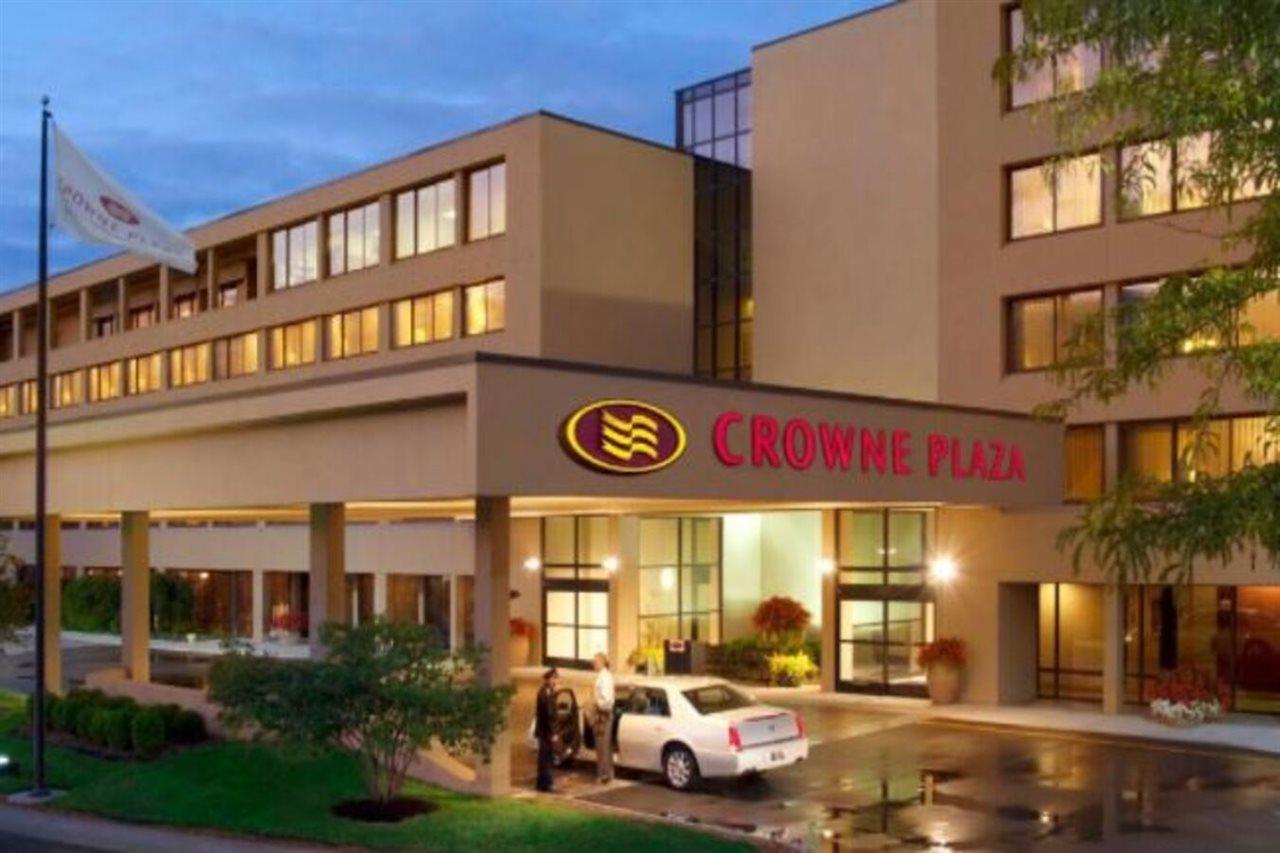 Crowne Plaza Indianapolis-airport By Ihg Hotel Indianapolis