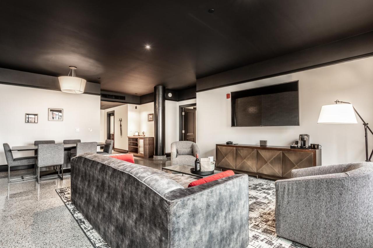 Bottleworks Hotel 4*