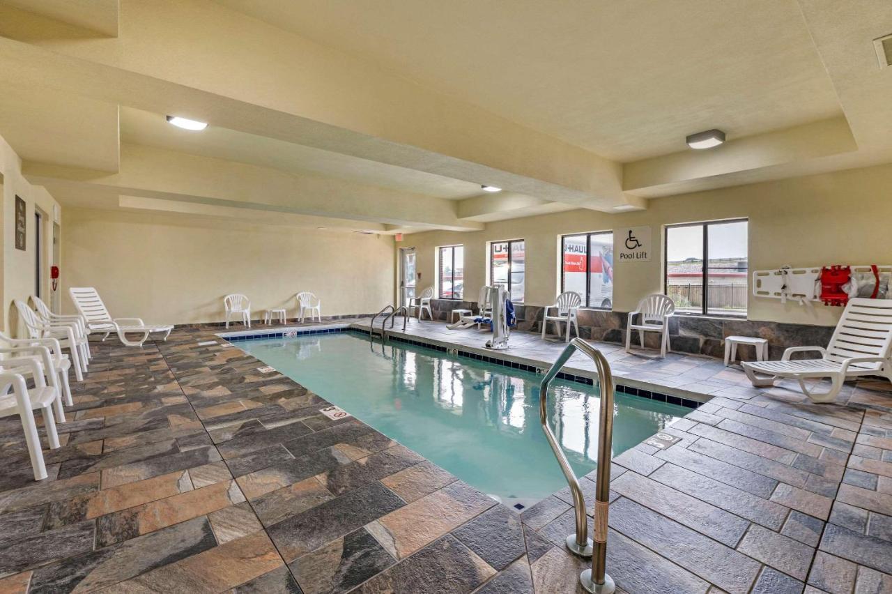 Inn Comfort East Indianapolis