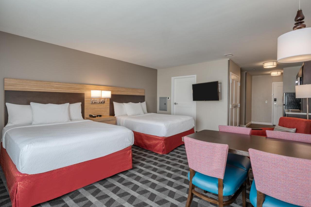Towneplace By Marriott Airport 2*