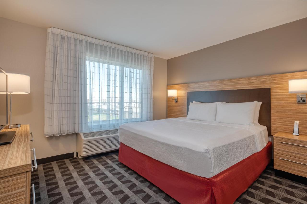 Towneplace By Marriott Airport 2*