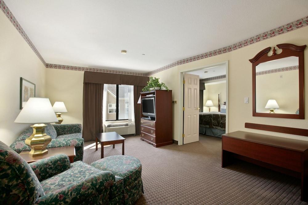 Express & - Northwest By Ihg Hotel