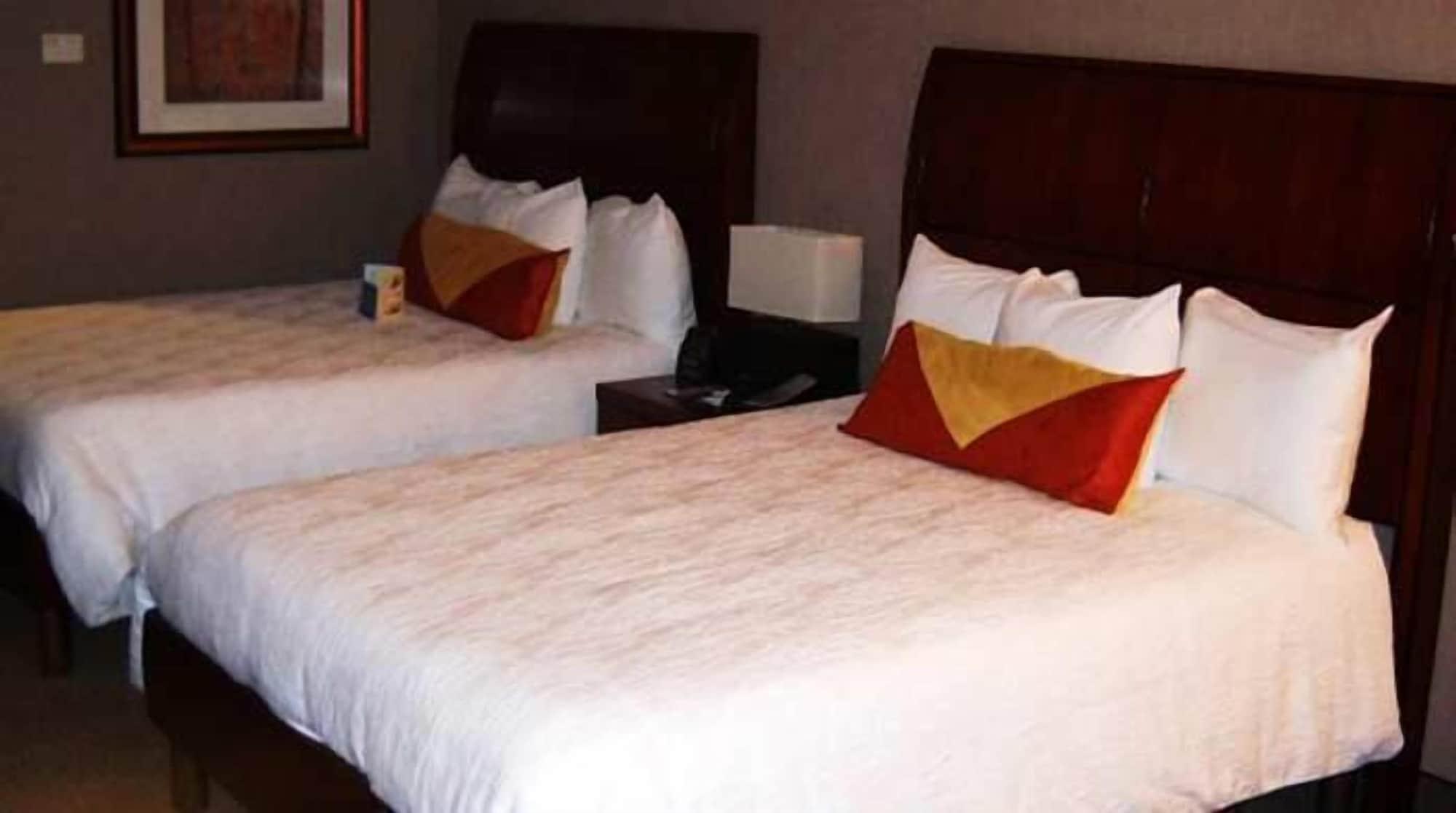 Hilton Garden South/greenwood 3*