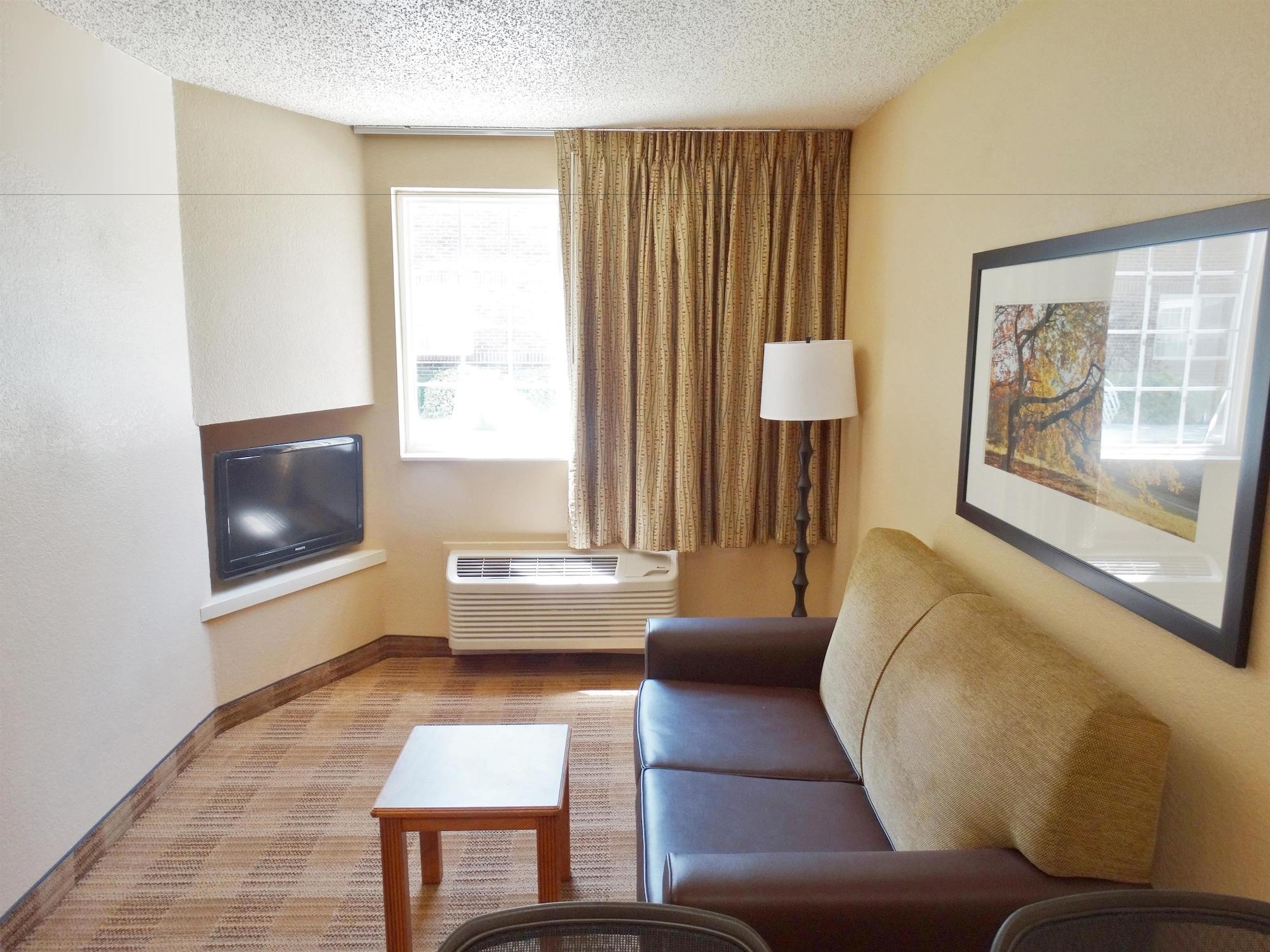 Hotel Extended America - - West 86th St