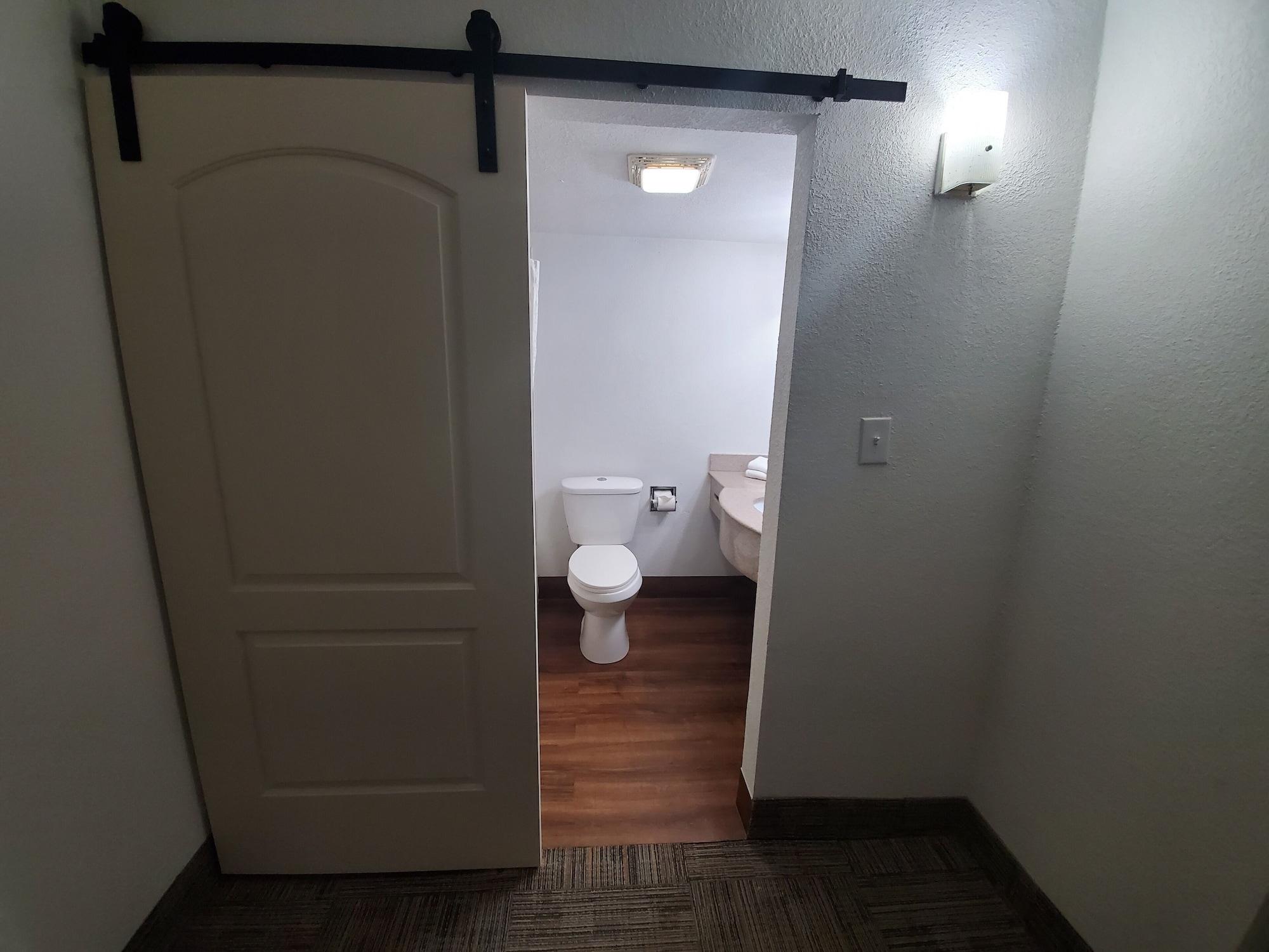 Royal Hotel Indianapolis
