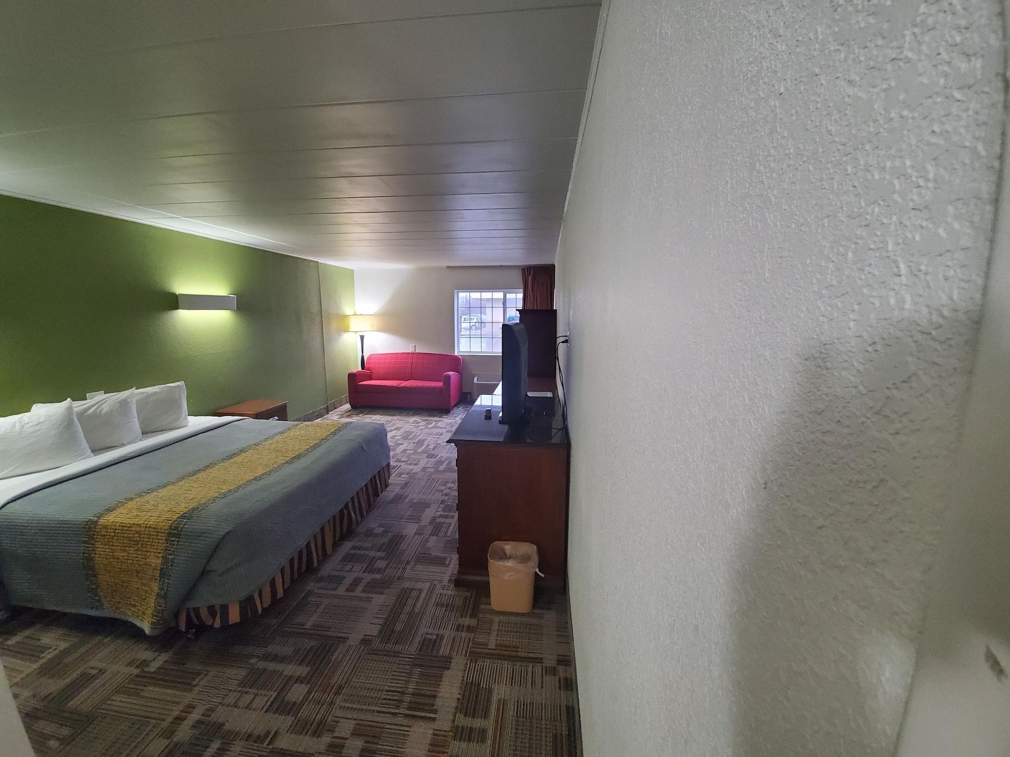 Royal Hotel 2*