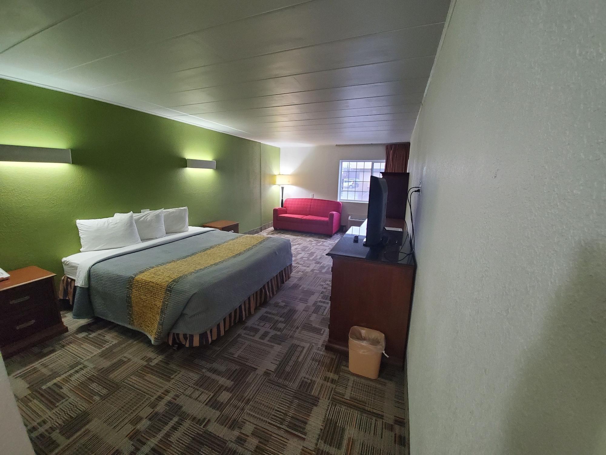 Royal Hotel 2*