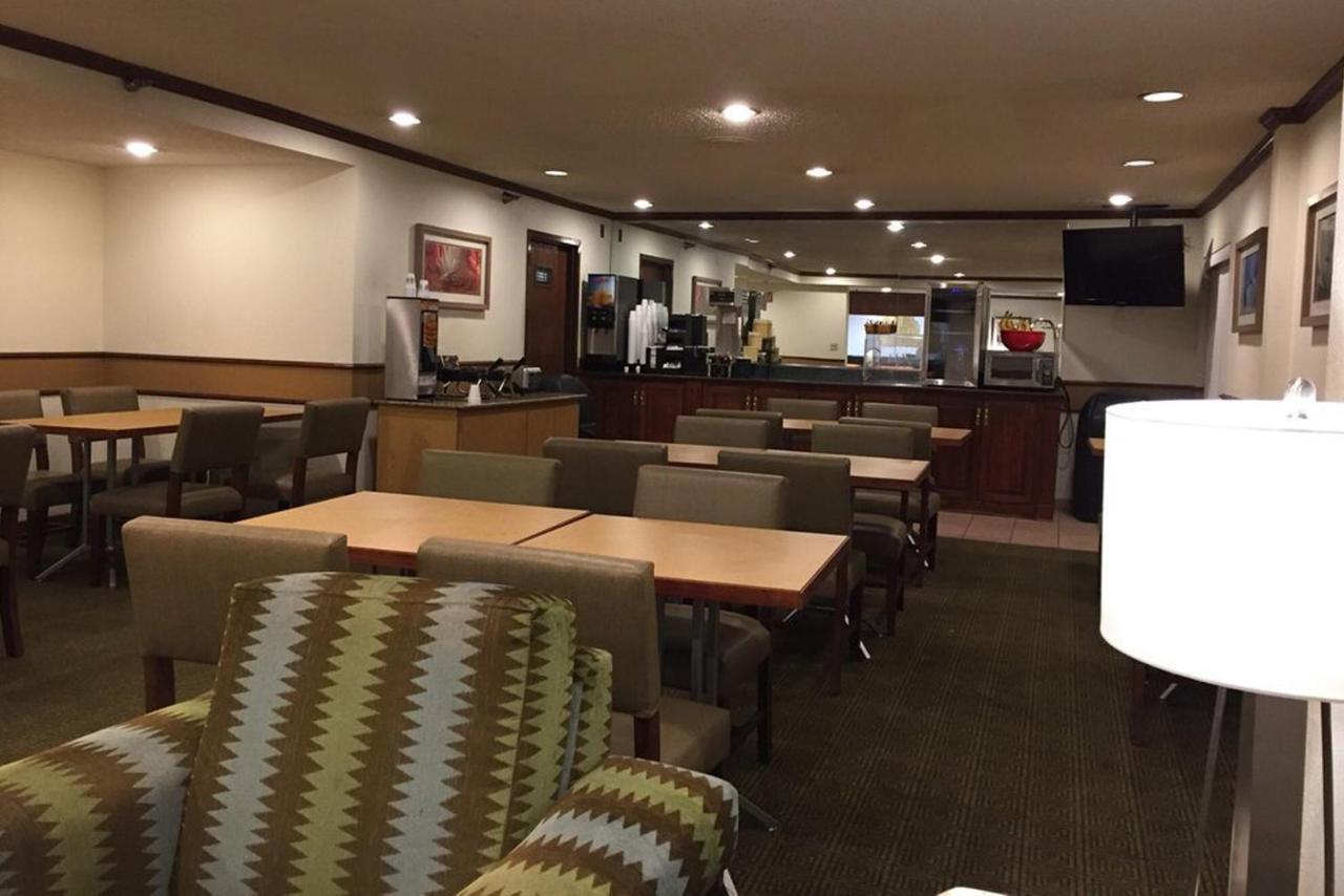 La Quinta By Wyndham East-post Drive Hotel 3*