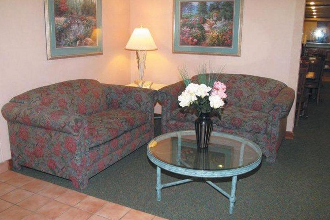 La Quinta By Wyndham East-post Drive 3*
