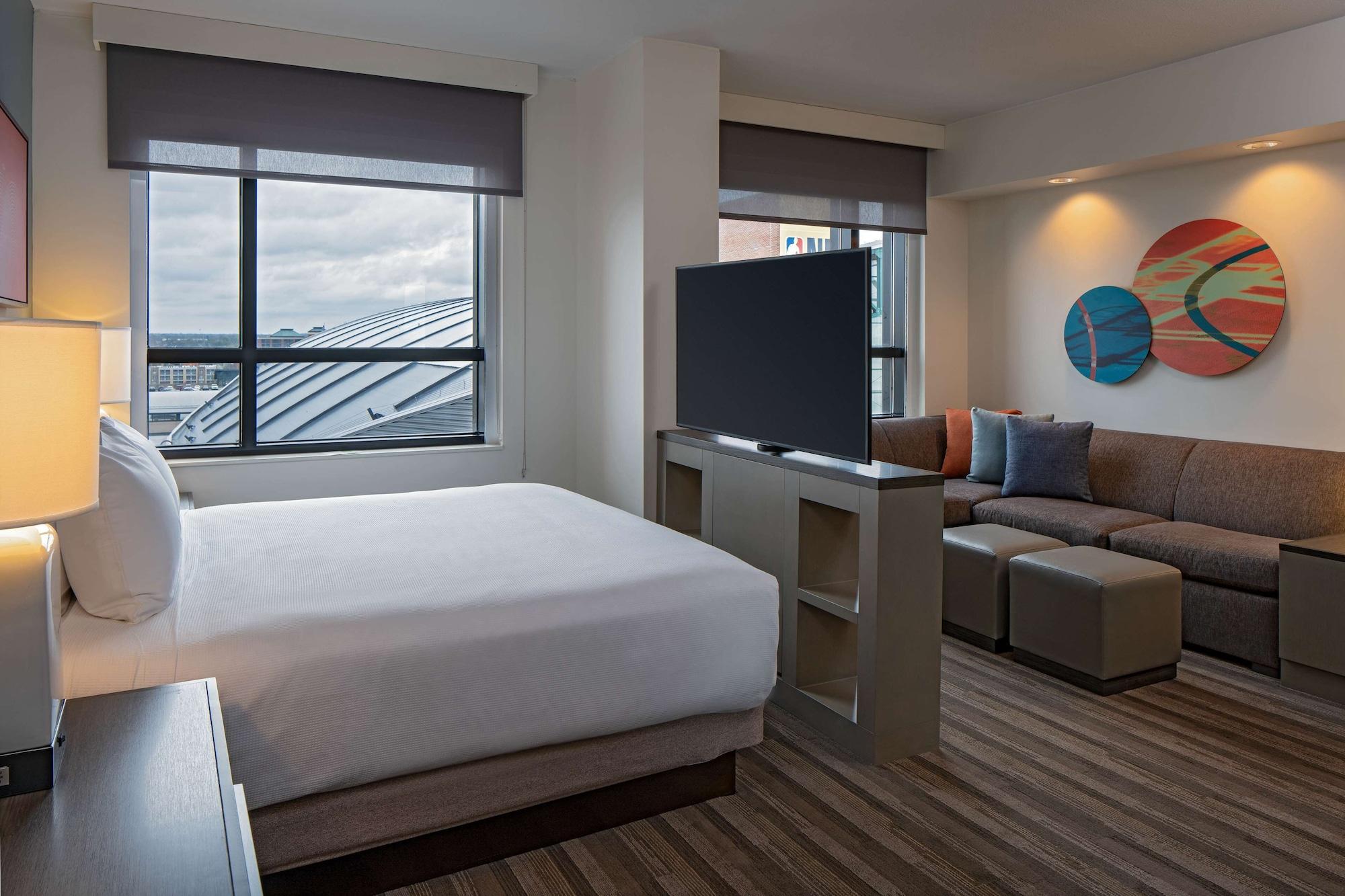 Hyatt House Downtown 3*