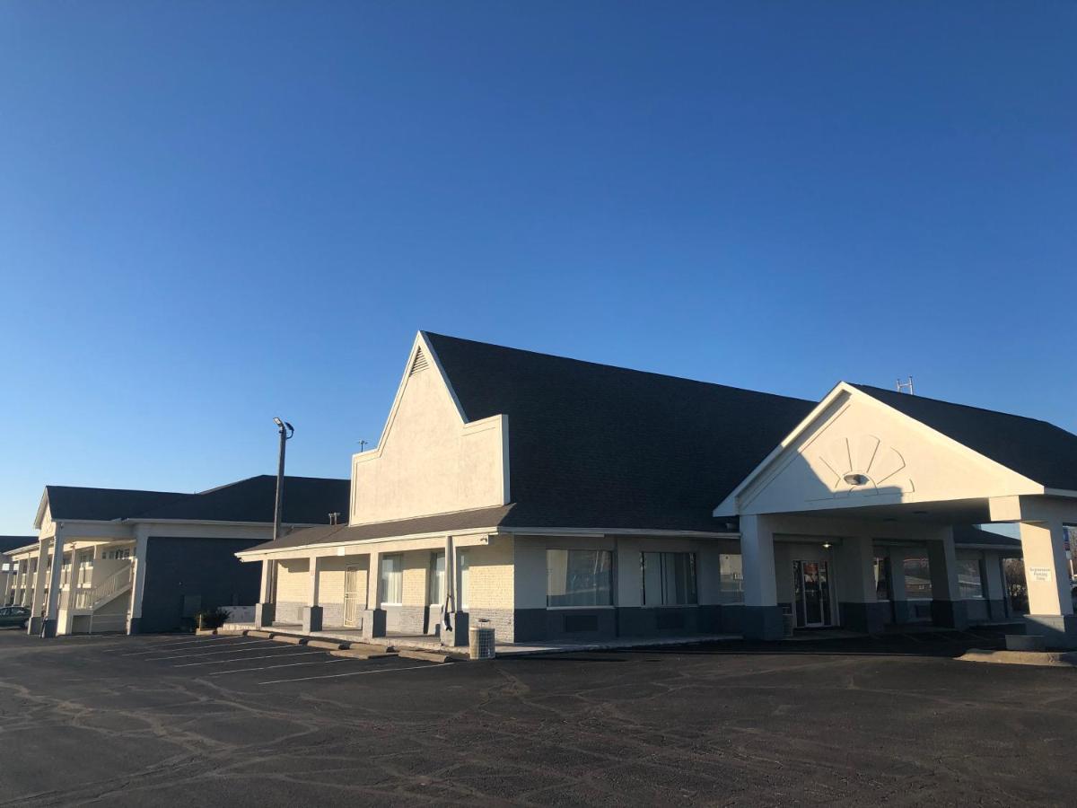 Days By Wyndham South Indianapolis