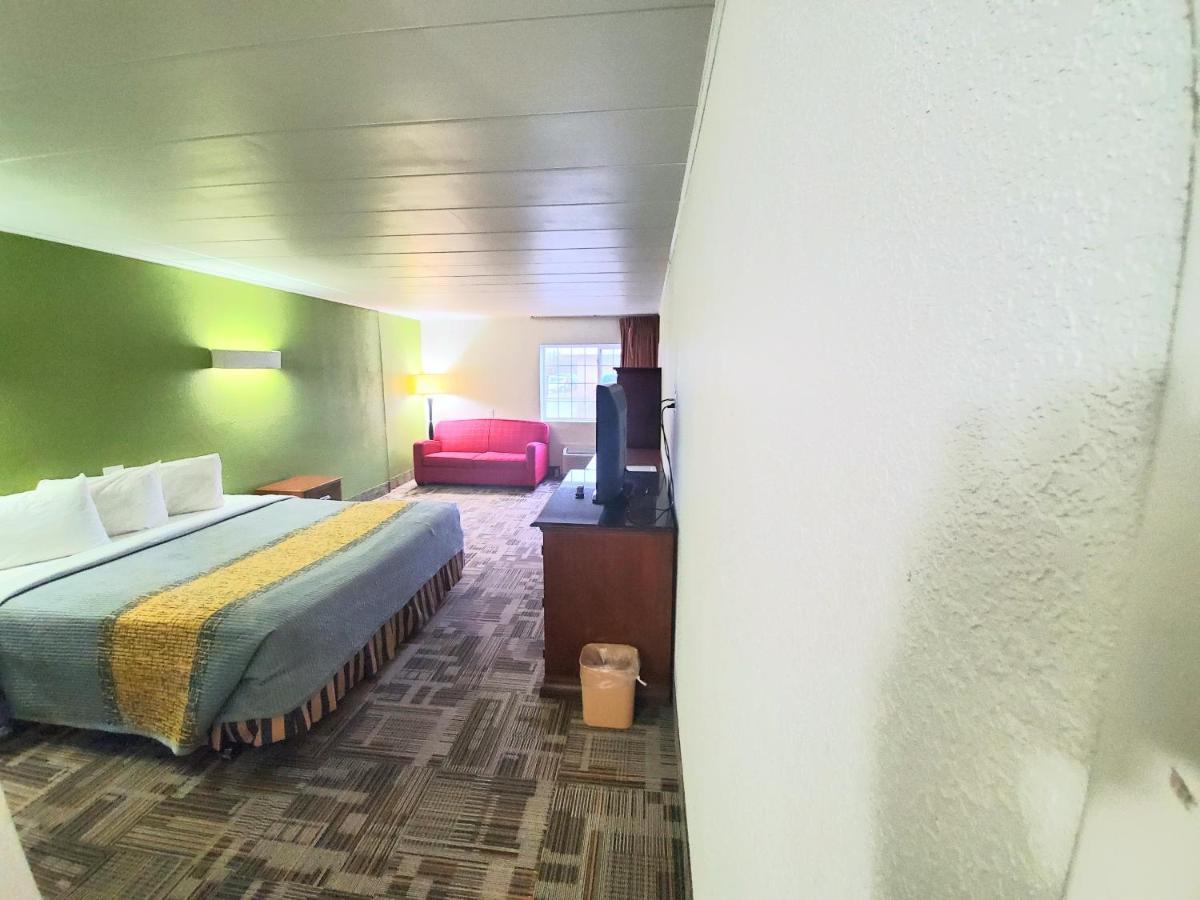 Hotel Royal Indianapolis