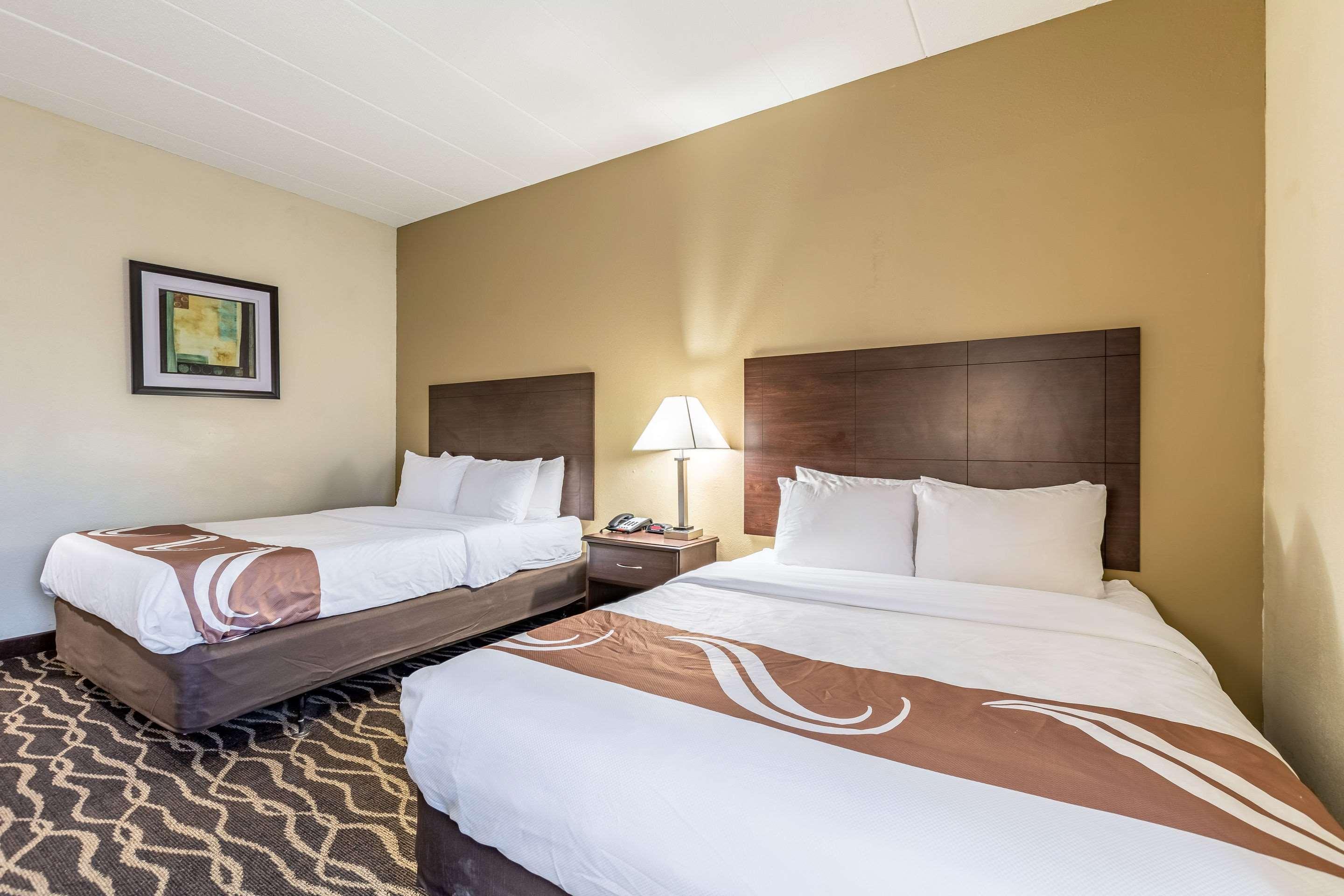Hotel Quality & Southport Indianapolis