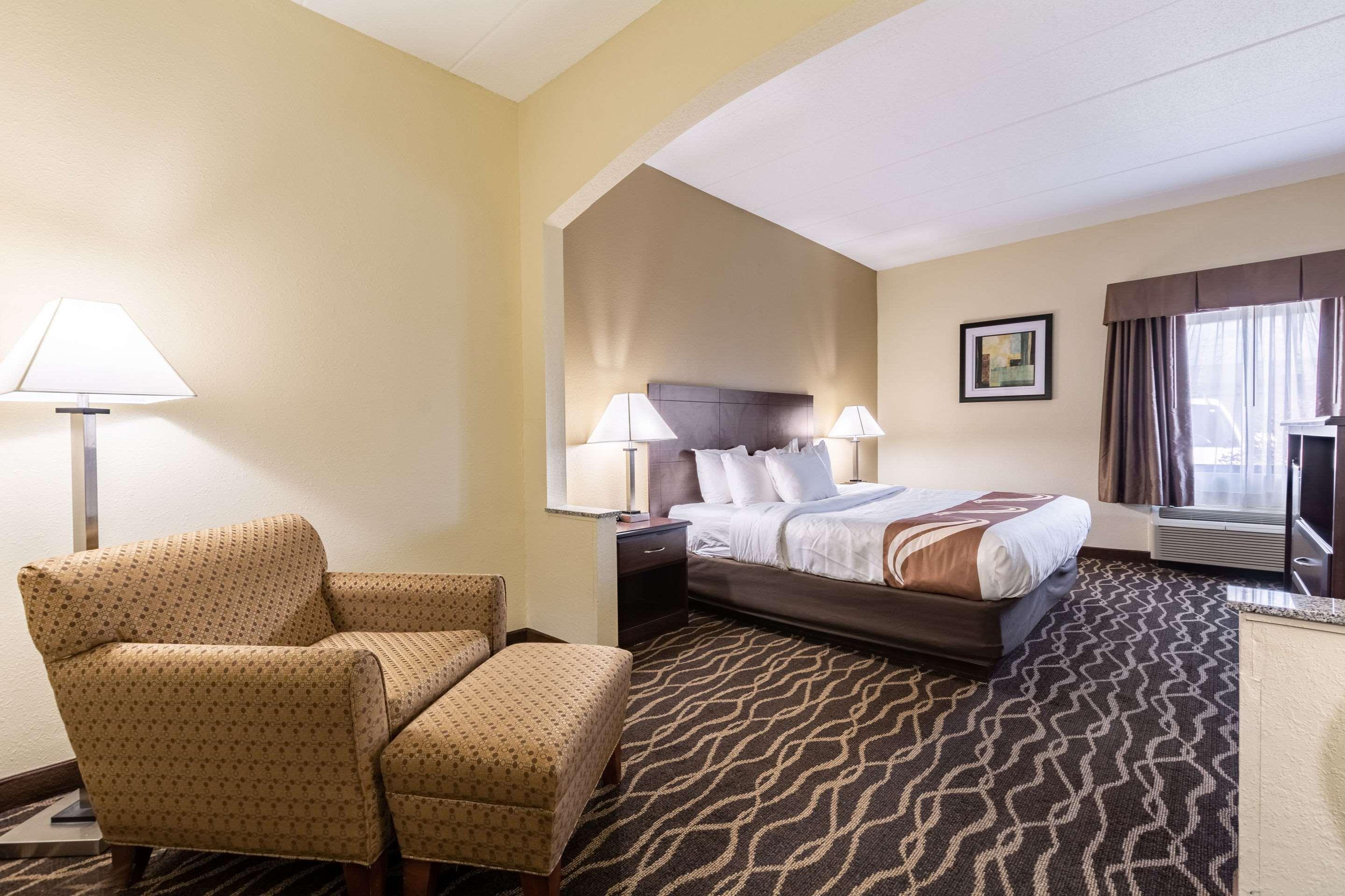 Quality & Southport Hotel 2*