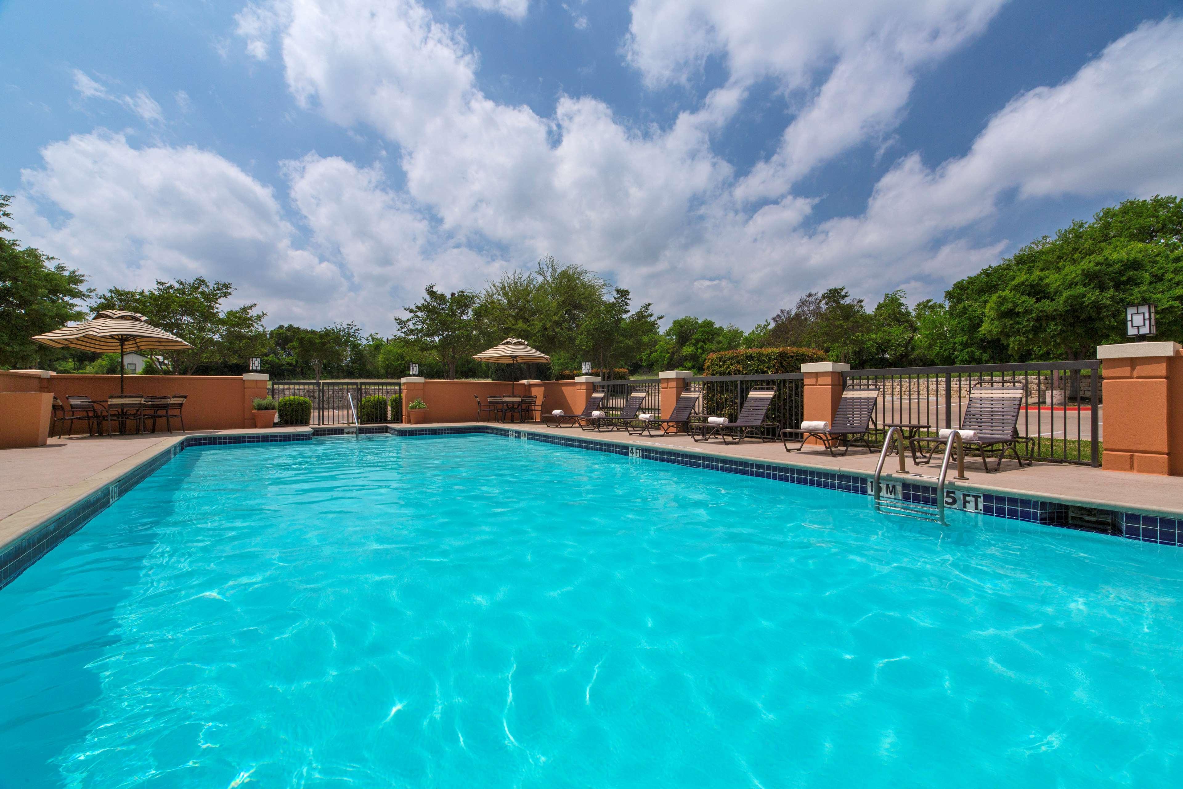 Hyatt Place Airport 3*
