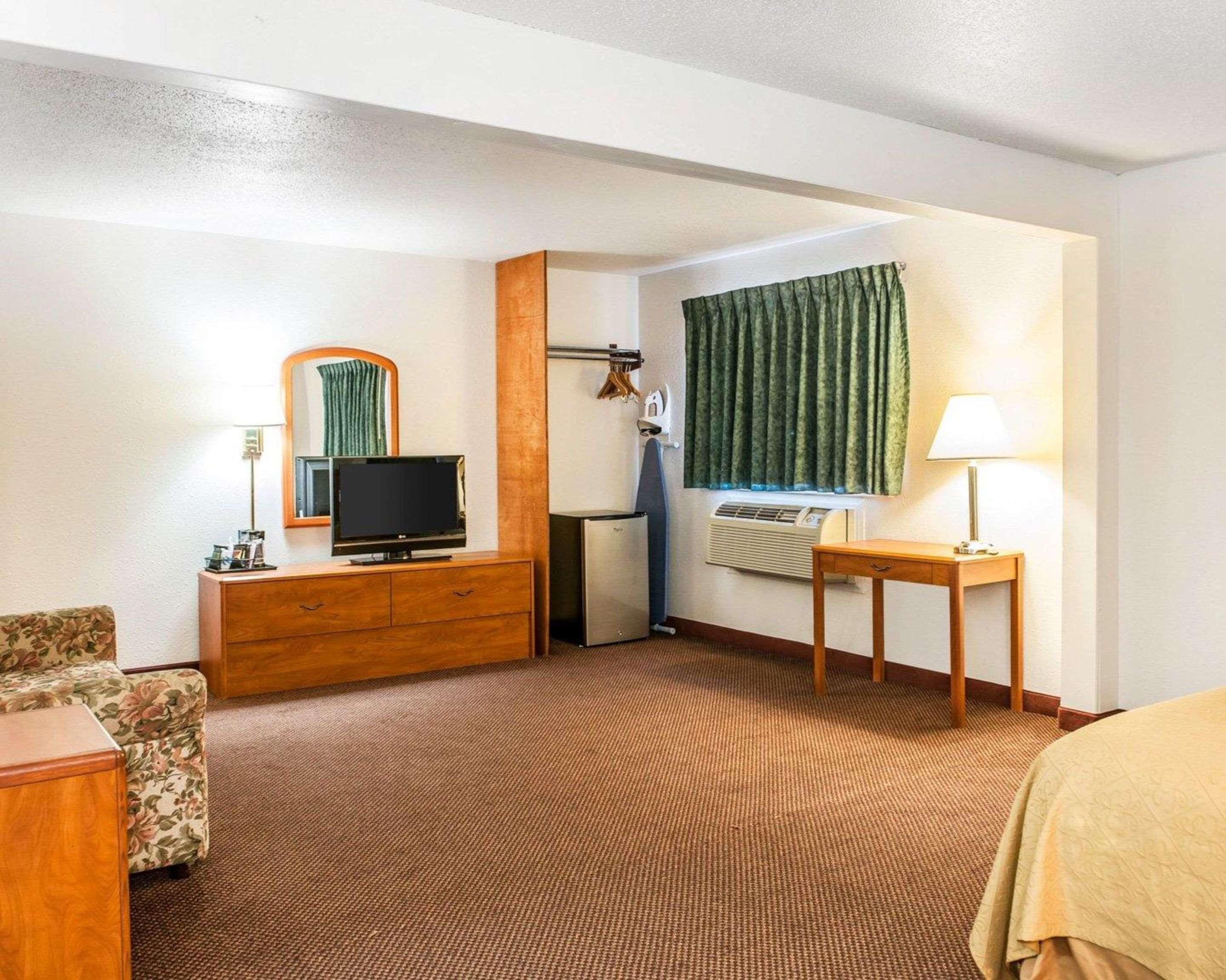 Quality South Inn Indianapolis