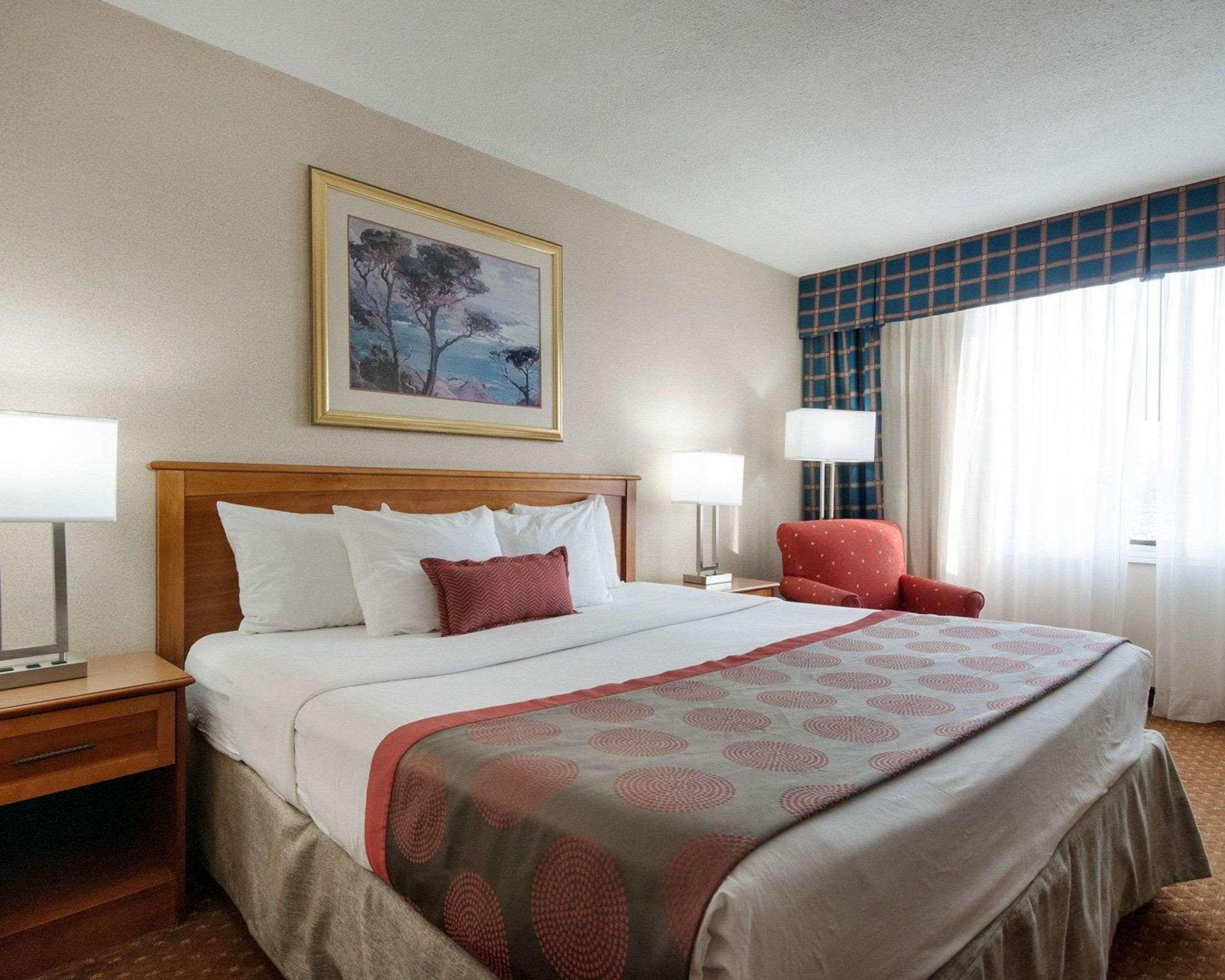 Hotel Rodeway I-70 3*