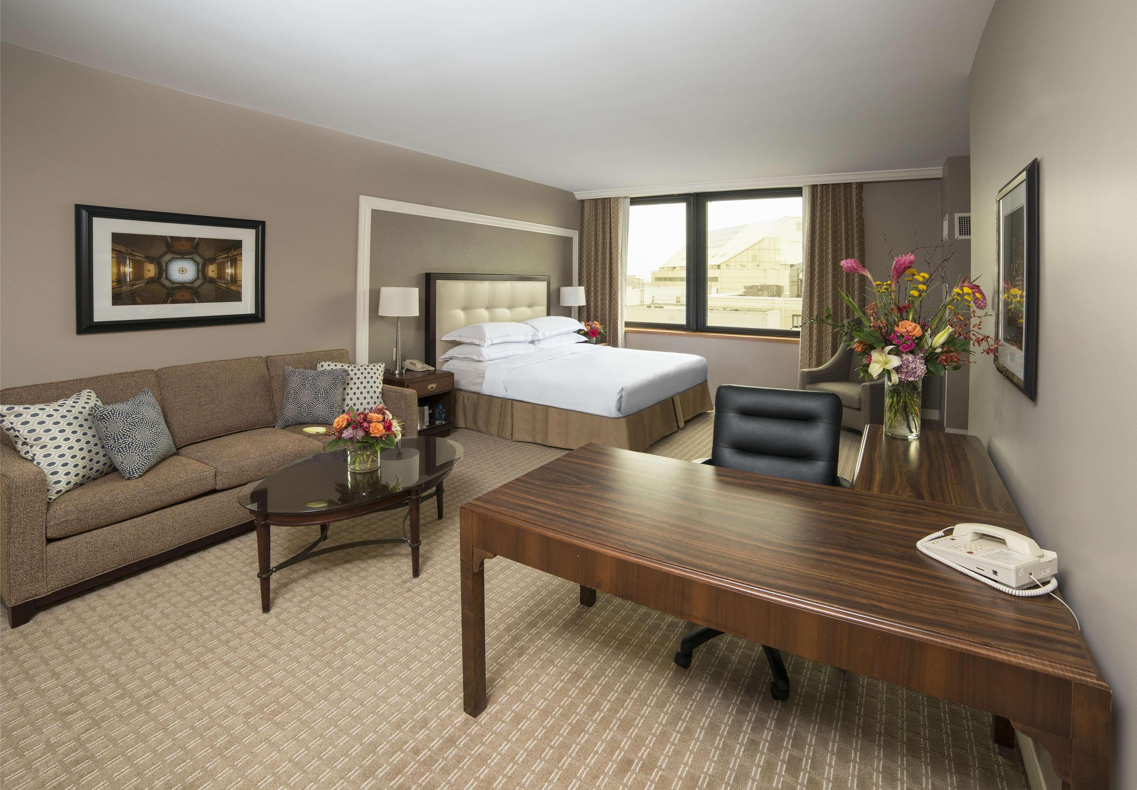 Hotel Hilton &