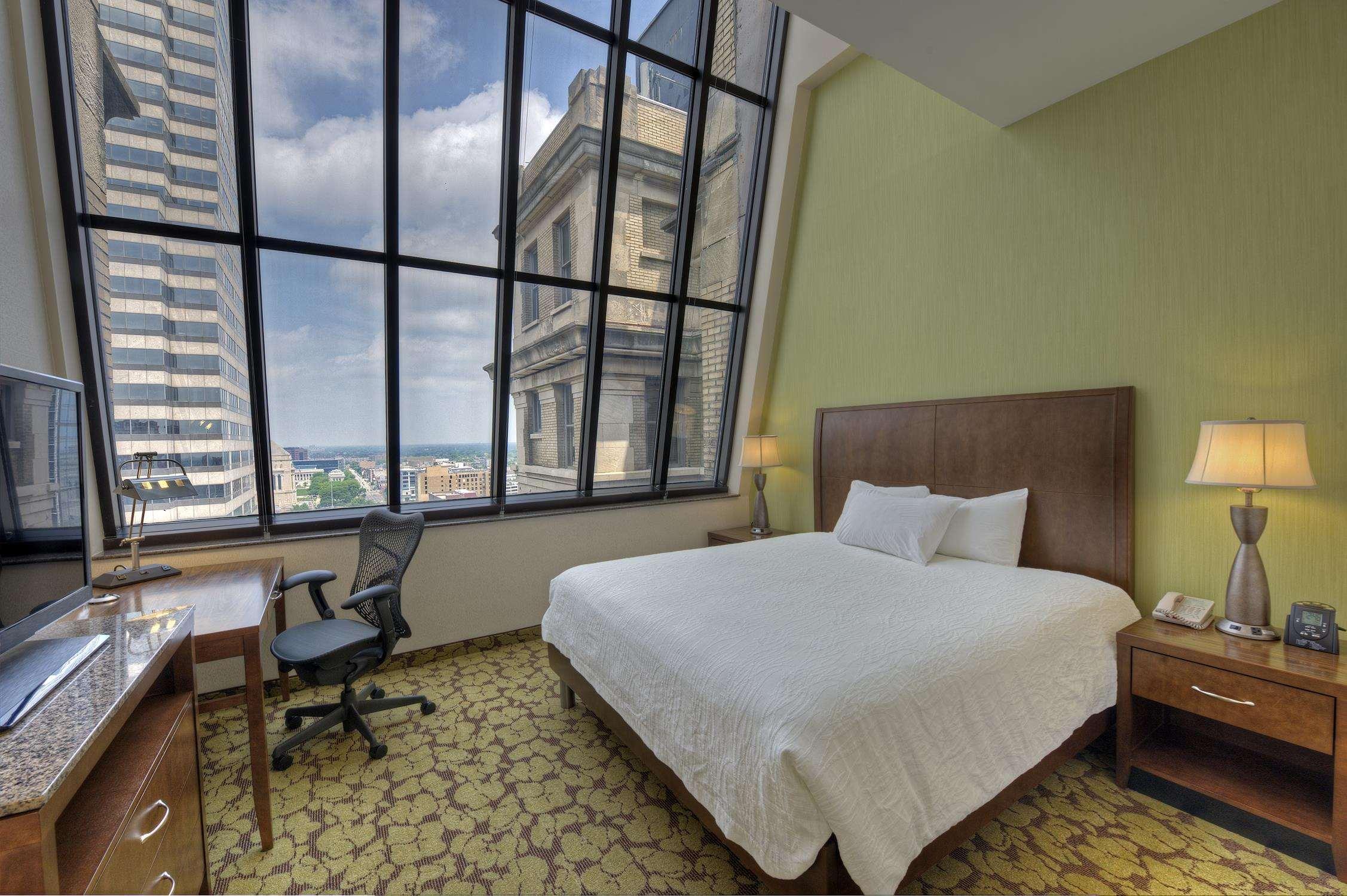Hilton Garden Downtown Indianapolis