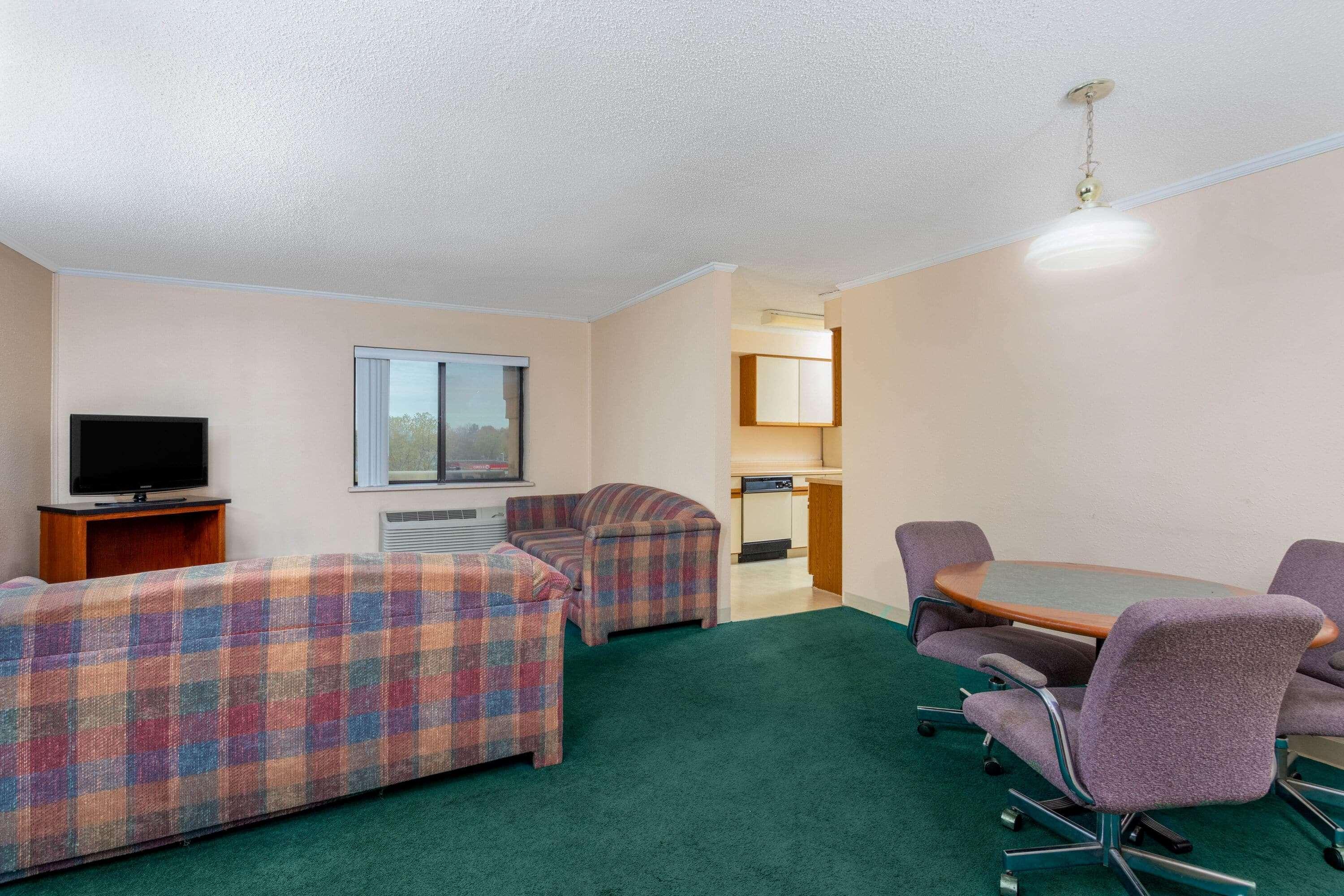 La Quinta By Wyndham East-post Drive 3*