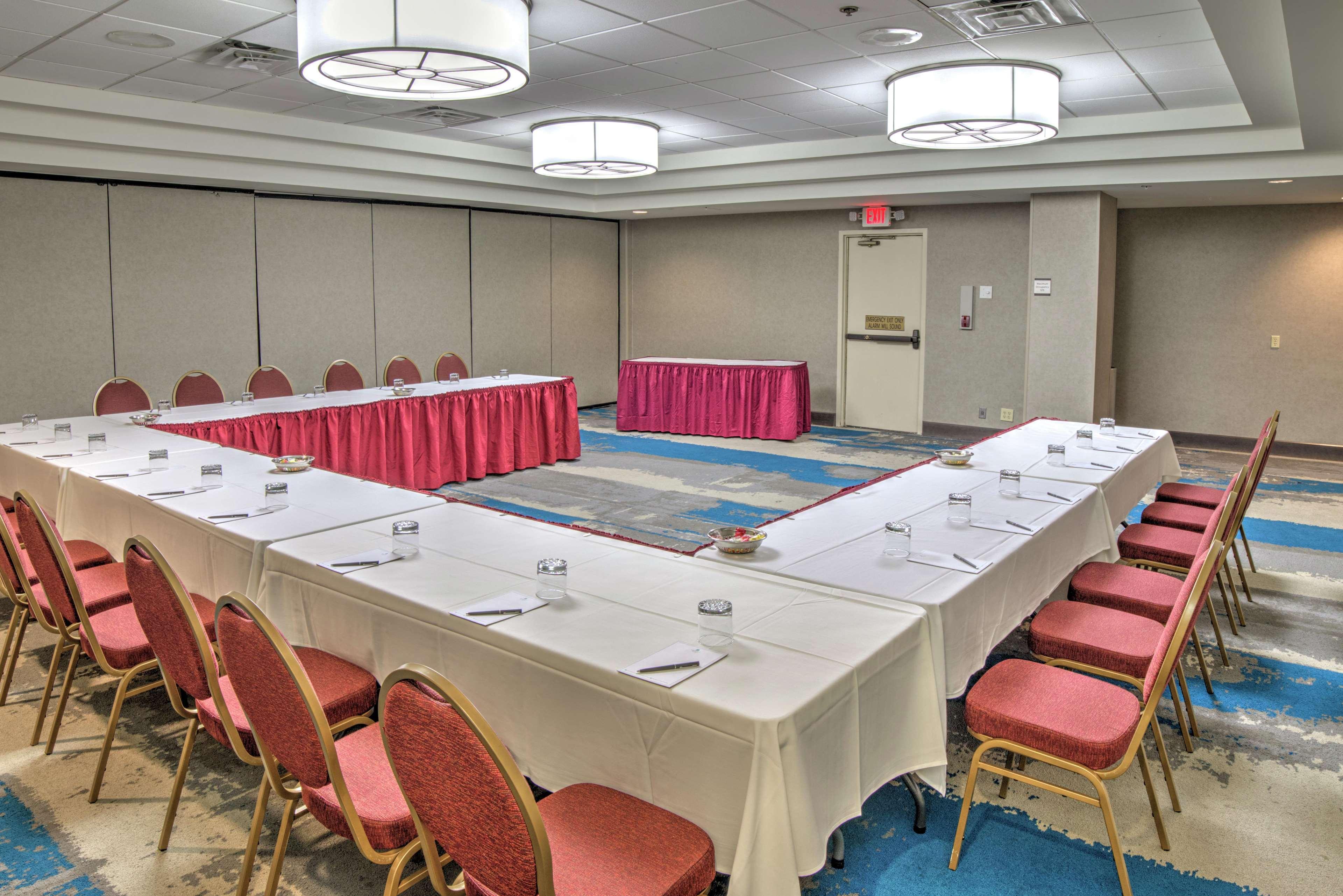 Embassy By Hilton North 3* Indianapolis