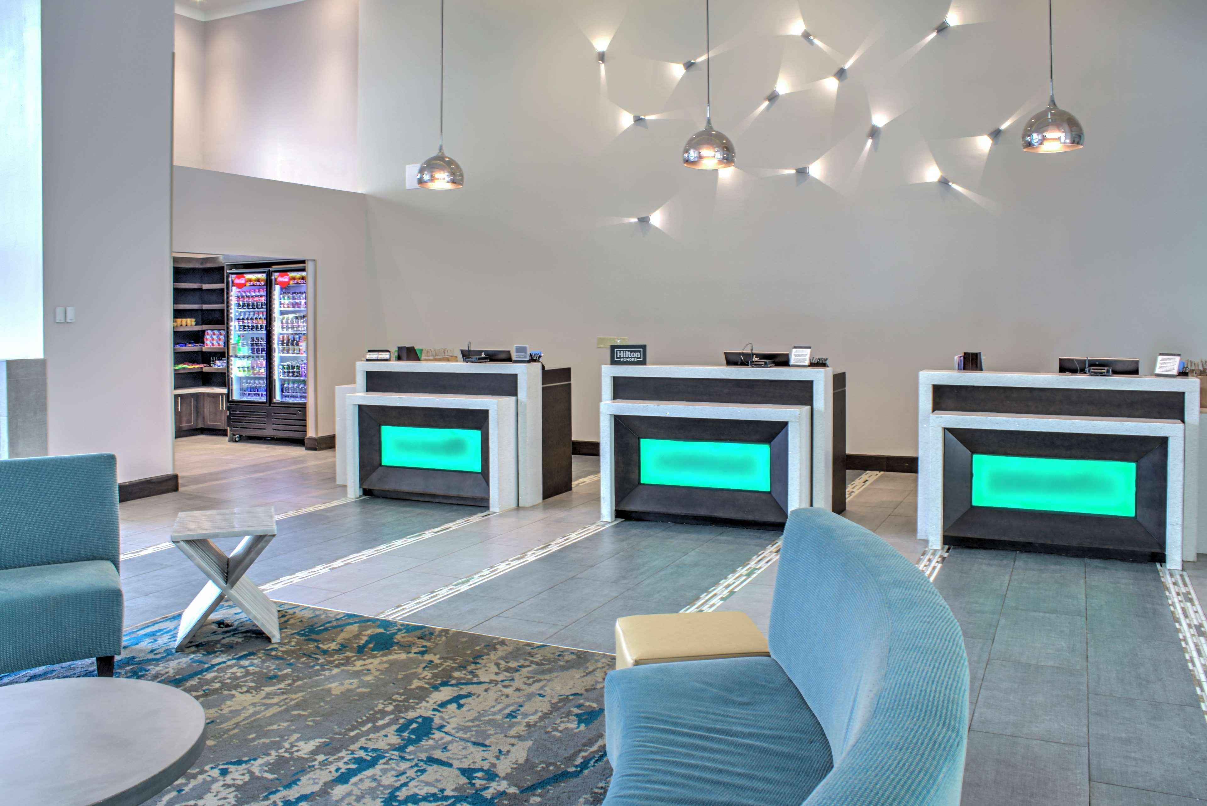 Hotel Embassy By Hilton North 3*