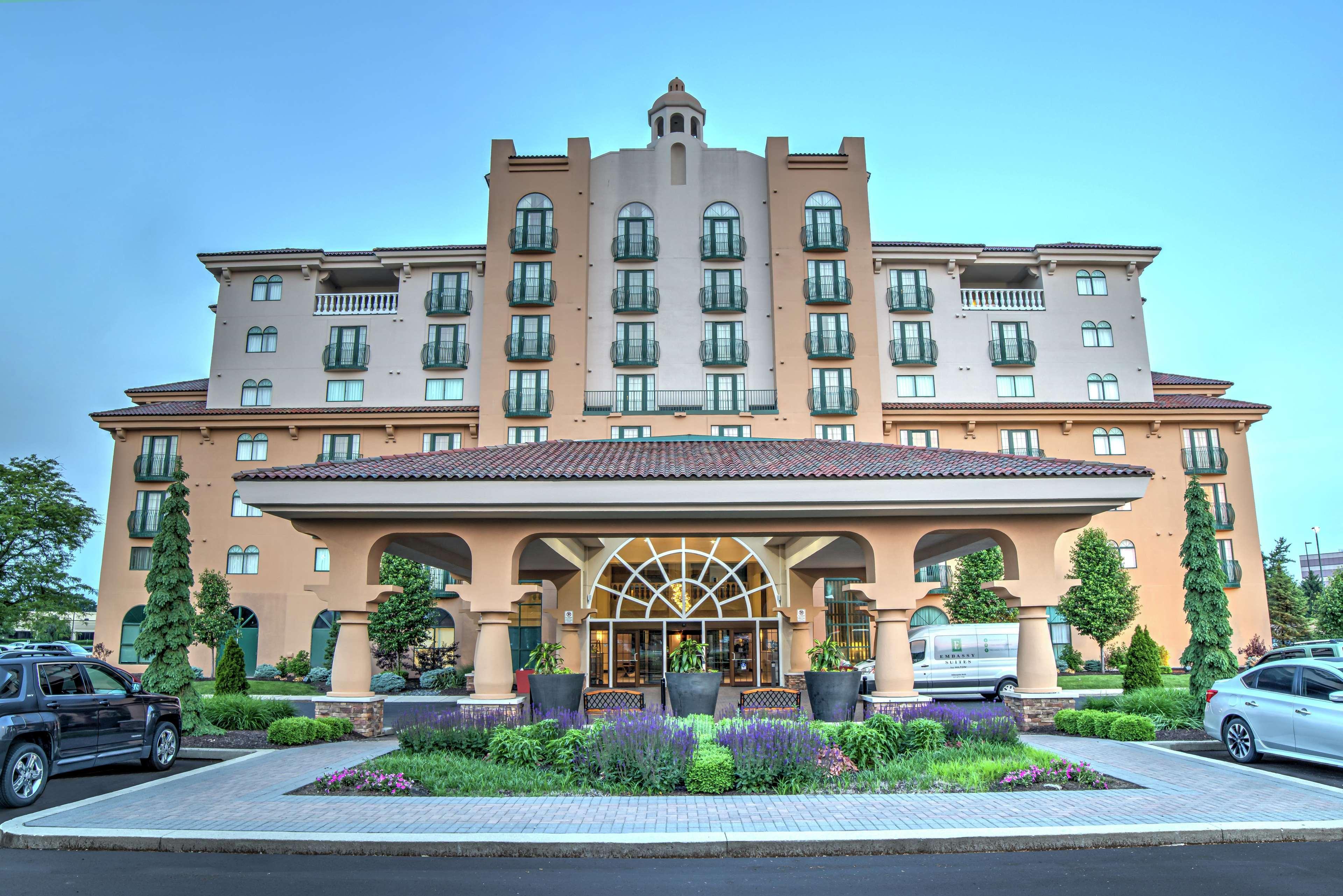 Embassy By Hilton North Hotel Indianapolis