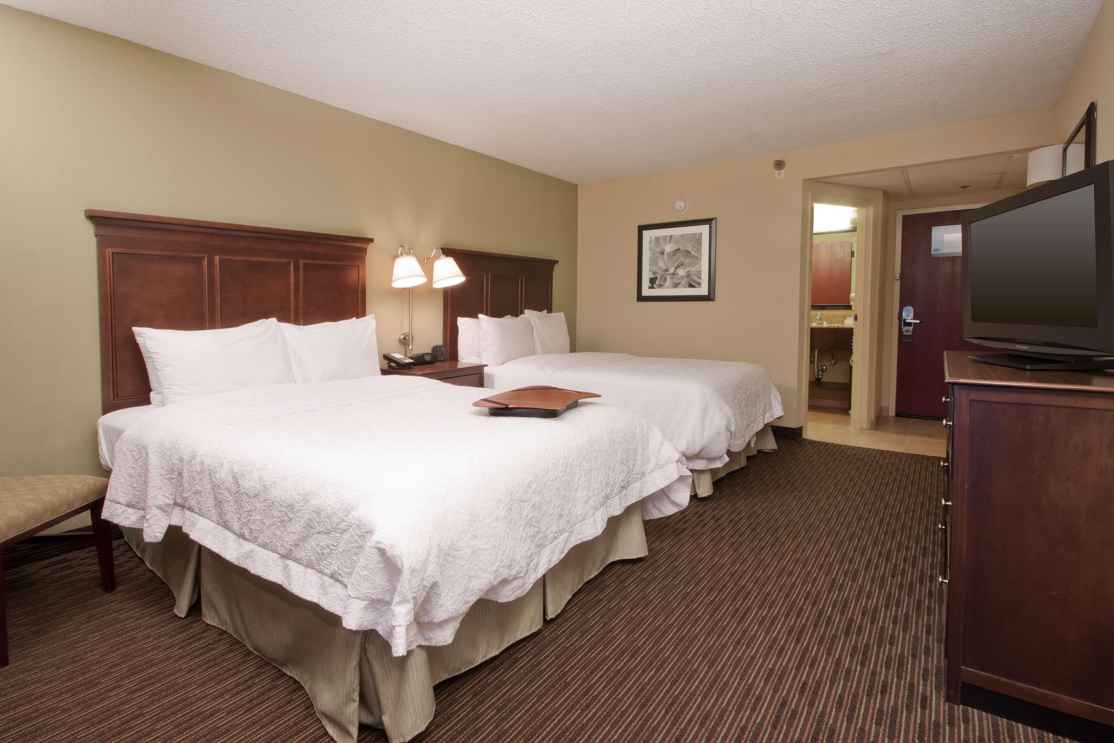 Hotel Hampton Northeast/castleton 3*