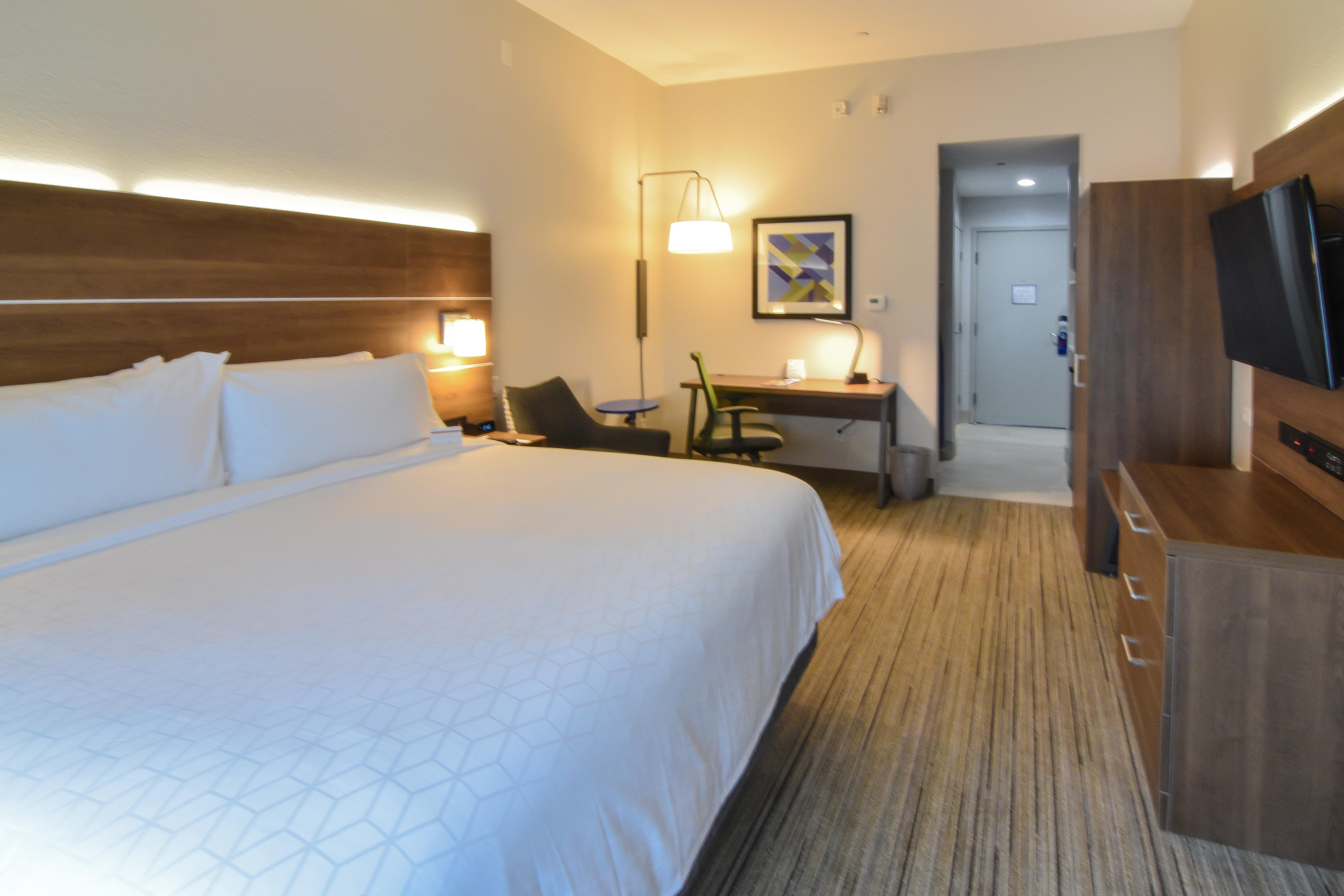 Express & - Northwest By Ihg Hotel 3*
