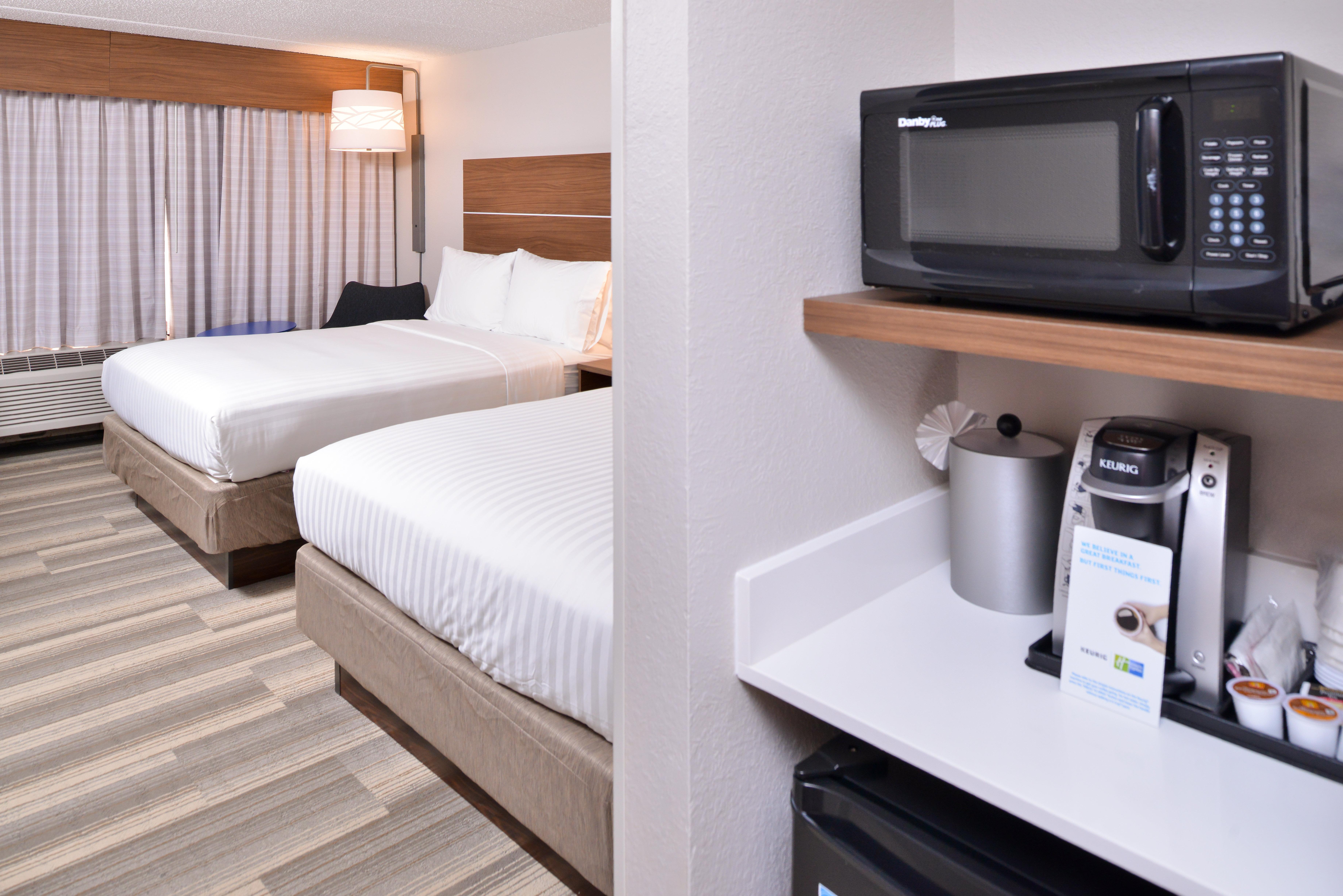 Express & Dtn-conv Ctr By Ihg