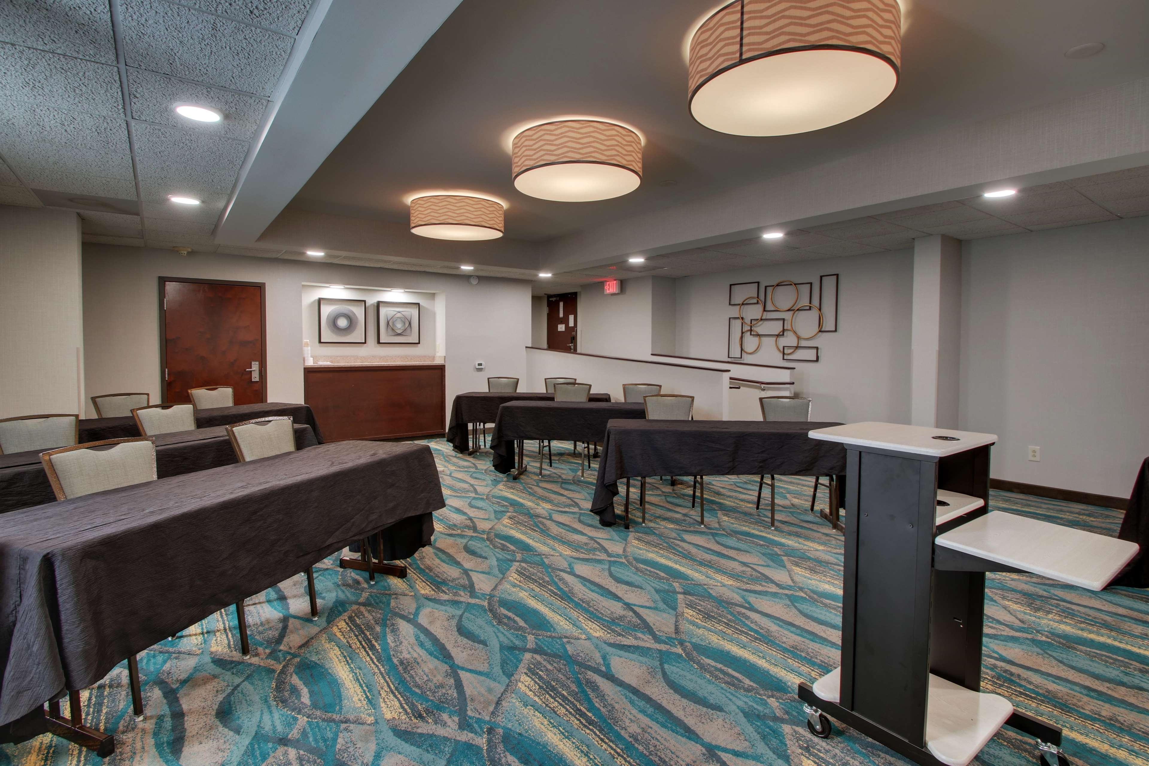 Western North At Pyramids Hotel 3*