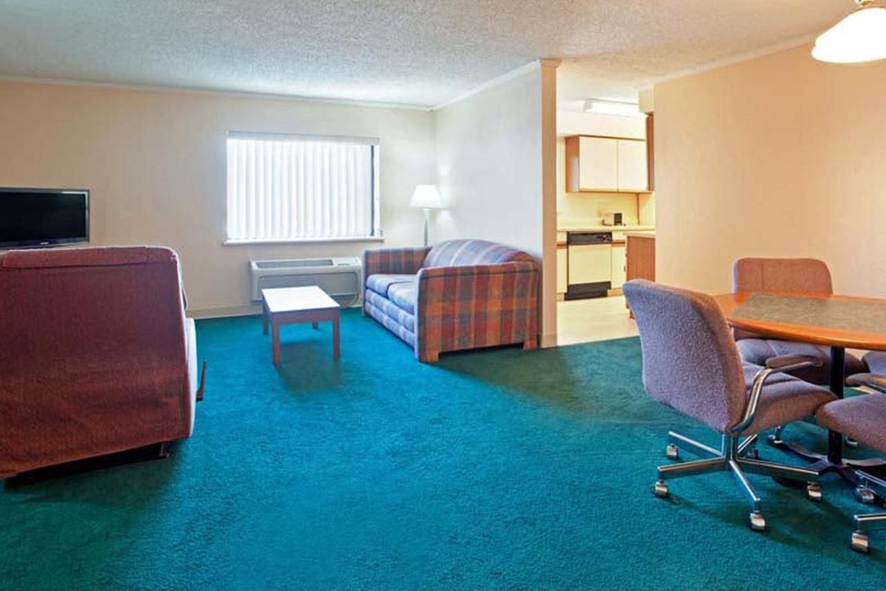 Hotel Norwood & Suites East Post Drive Indianapolis