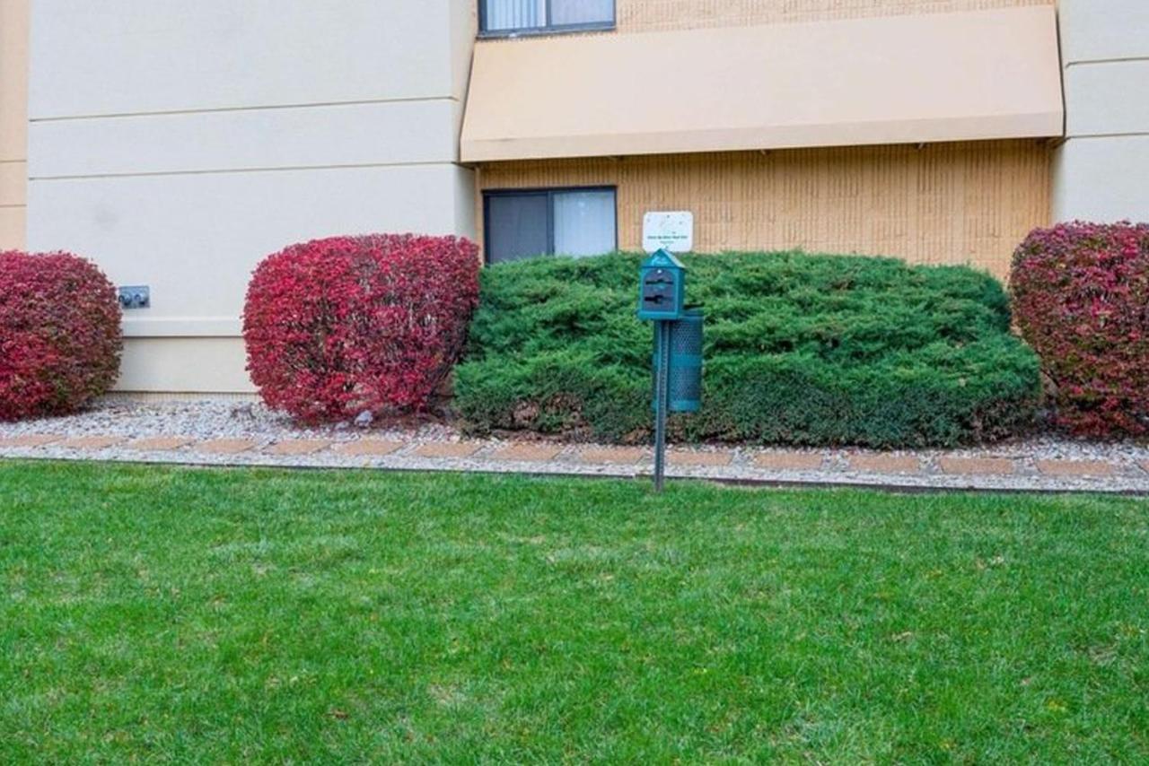 Hotel Norwood & Suites East Post Drive 2*