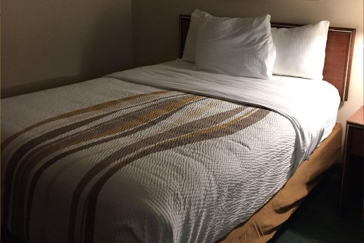 Hotel Norwood & Suites East Post Drive 2*