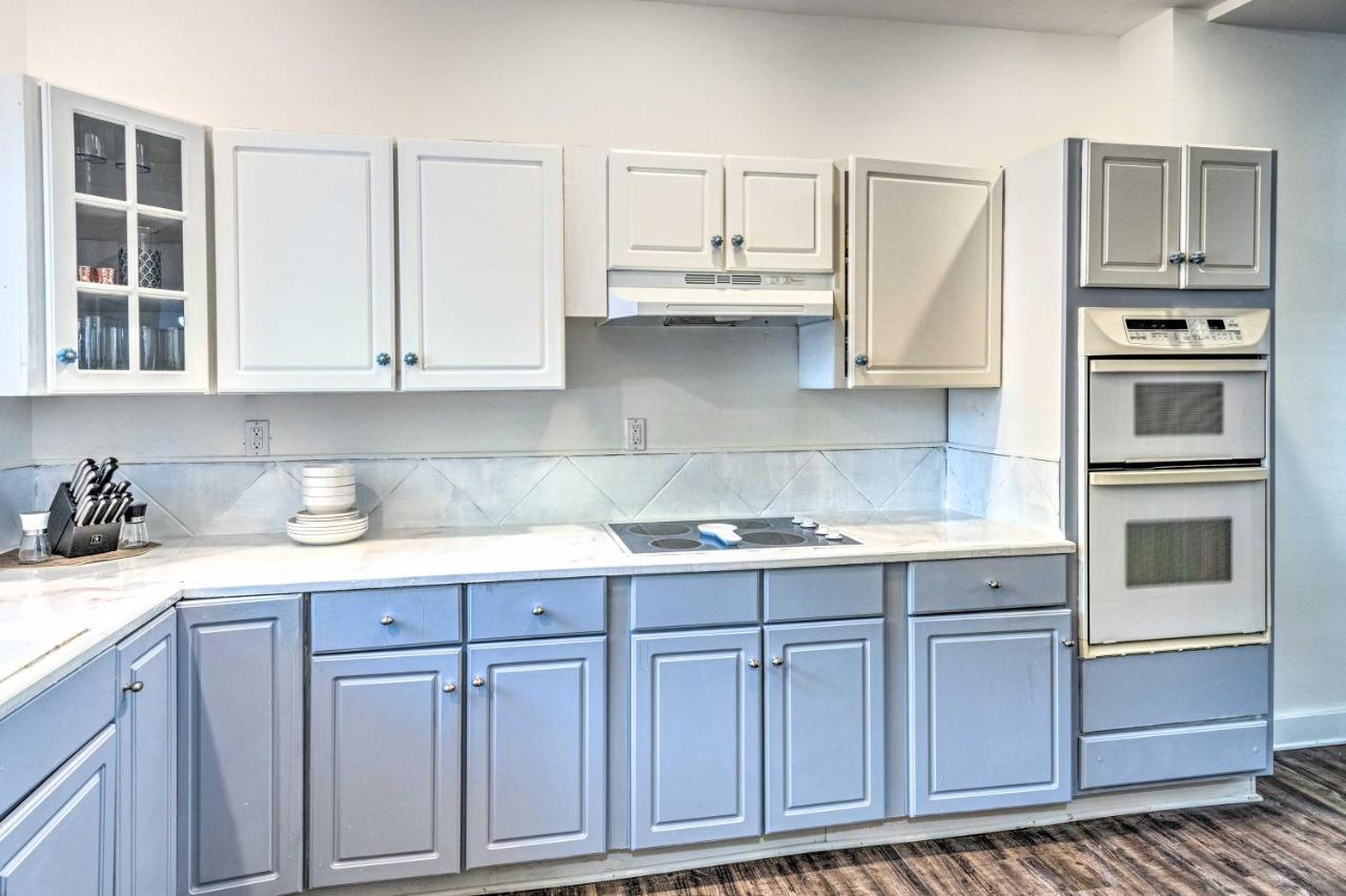 Cozy And Modern Indy House About 5 Mi To Downtown! Holiday home *