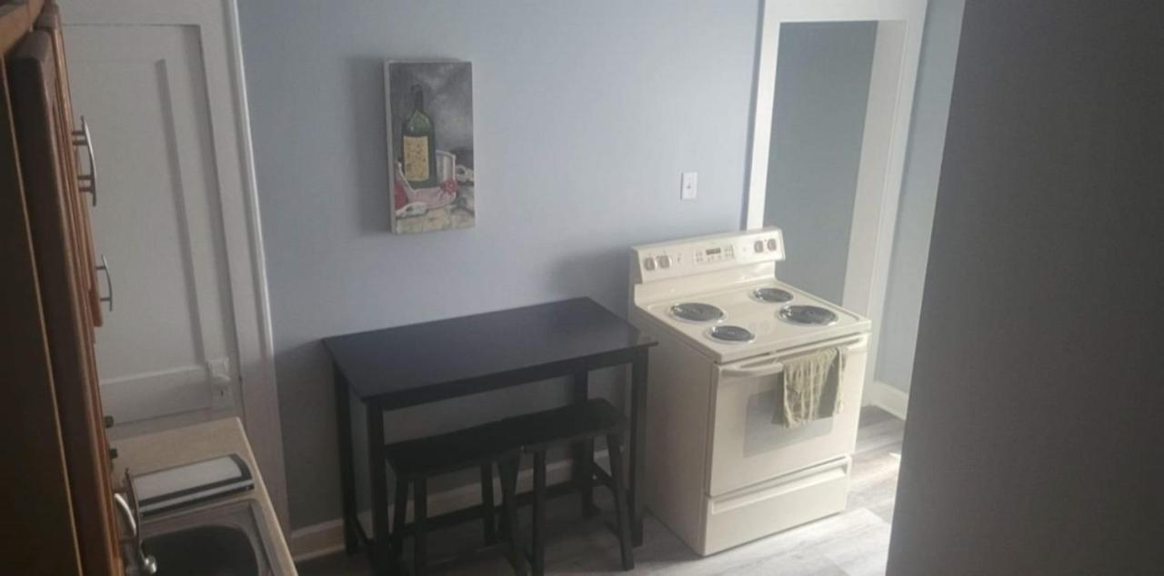 Minutes To Downtown! Long-stays & Pets Welcome! Apartment *
