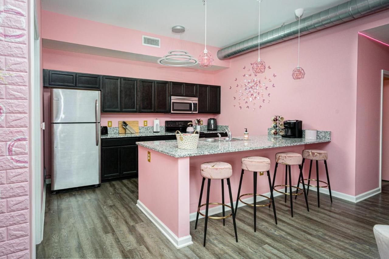 Apartment Barbie's Indy Dreamhouse