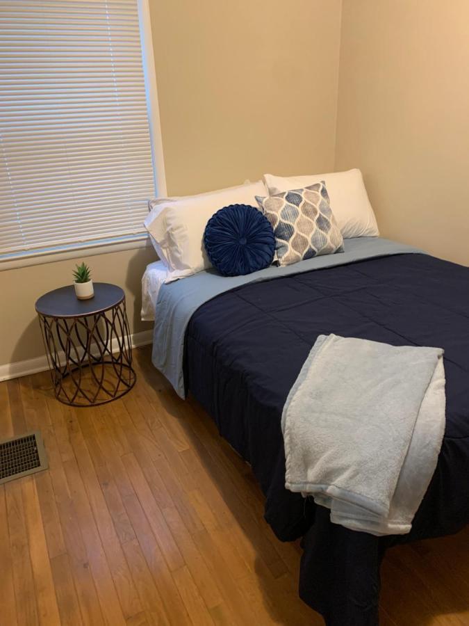 Cozy In Great Location