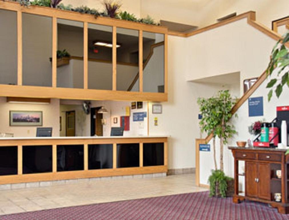 Travelodge Castleton Hotel