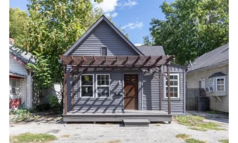 Indy Westside Cozy Home! Apartment