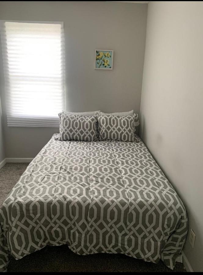 Indy Westside Cozy Home! * Indianapolis