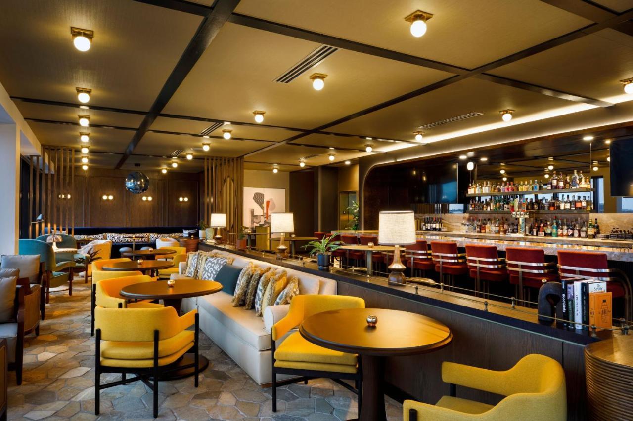 Indy, Indianapolis, A Tribute Portfolio Hotel